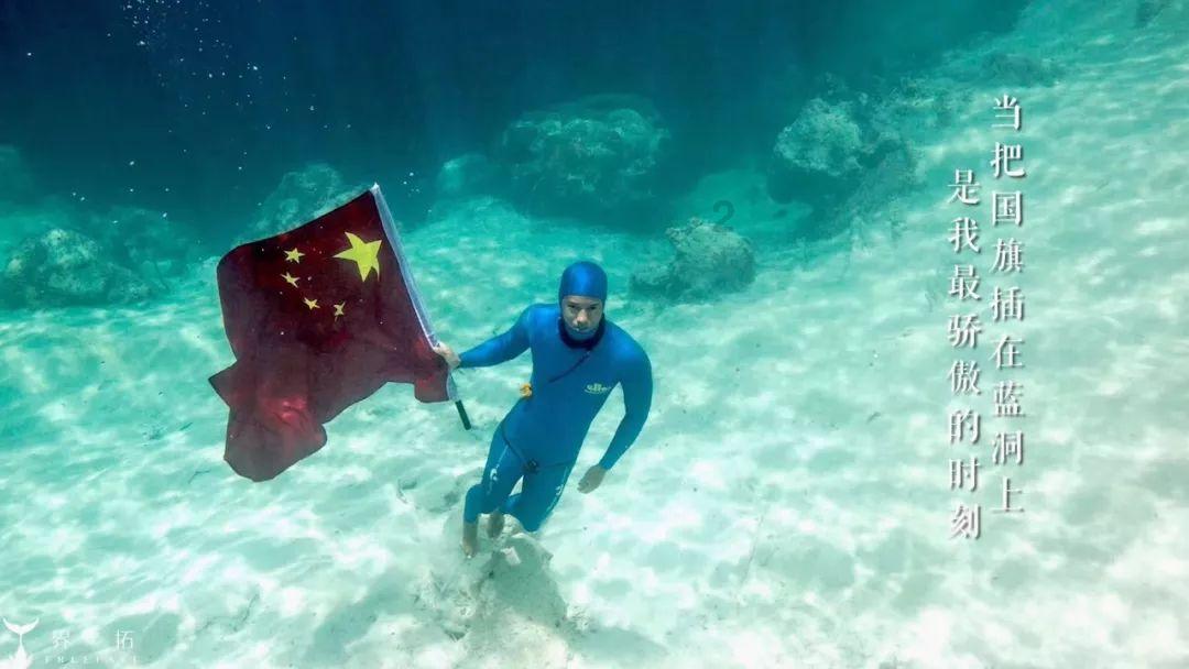 哈维尔下课后，木热合买提江告别上海海港，他在公开祝福方面表现出勇气
